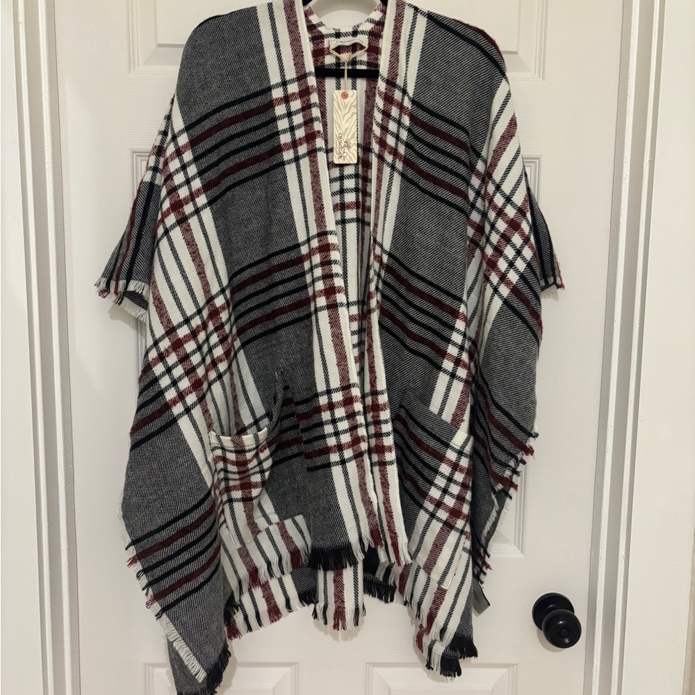 🖤 🆕 NWT Quagga Plaid Fringe Poncho 🖤